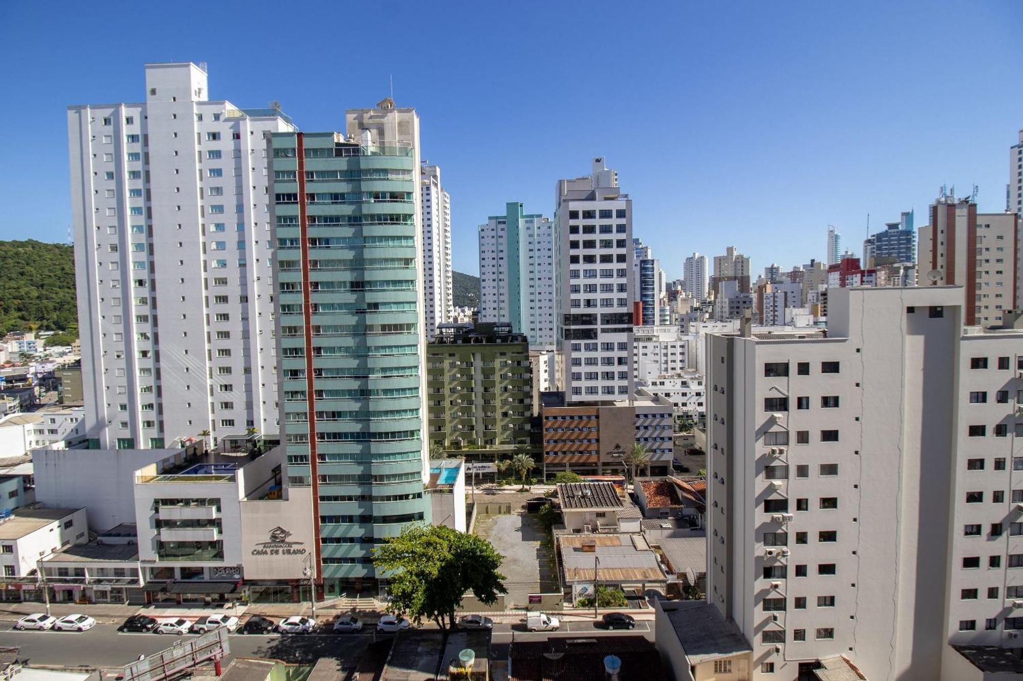 Апартаменты Cs135 - Piscina, Linda Vista, Climatizado, Garagem Балнеариу-Камбориу Экстерьер фото
